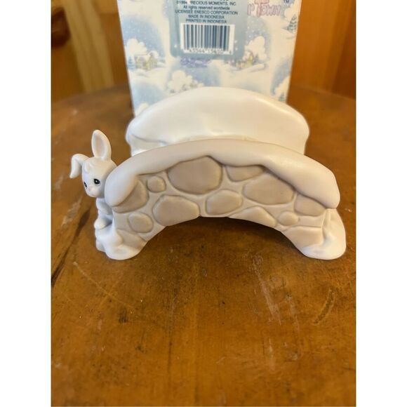 Precious Moments Figurine Sugar Town Cobblestone Bridge (8428) - Picture 1 of 7